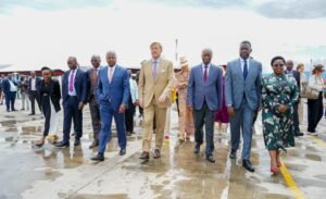 Kenya Railways MD Hosts Kenya Revenue Authority Chairman at Transit Shed