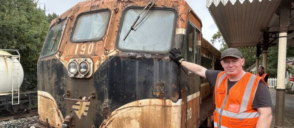 Diesel Gala sees passenger debut of GM 190