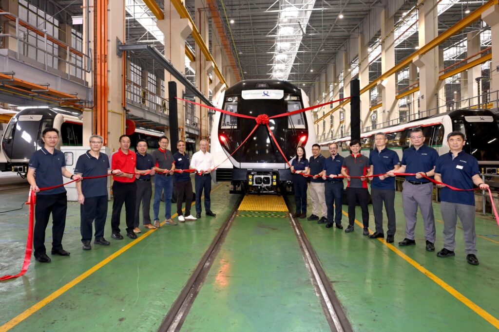 Final train handed over in Singapore metro fleet renewal programme